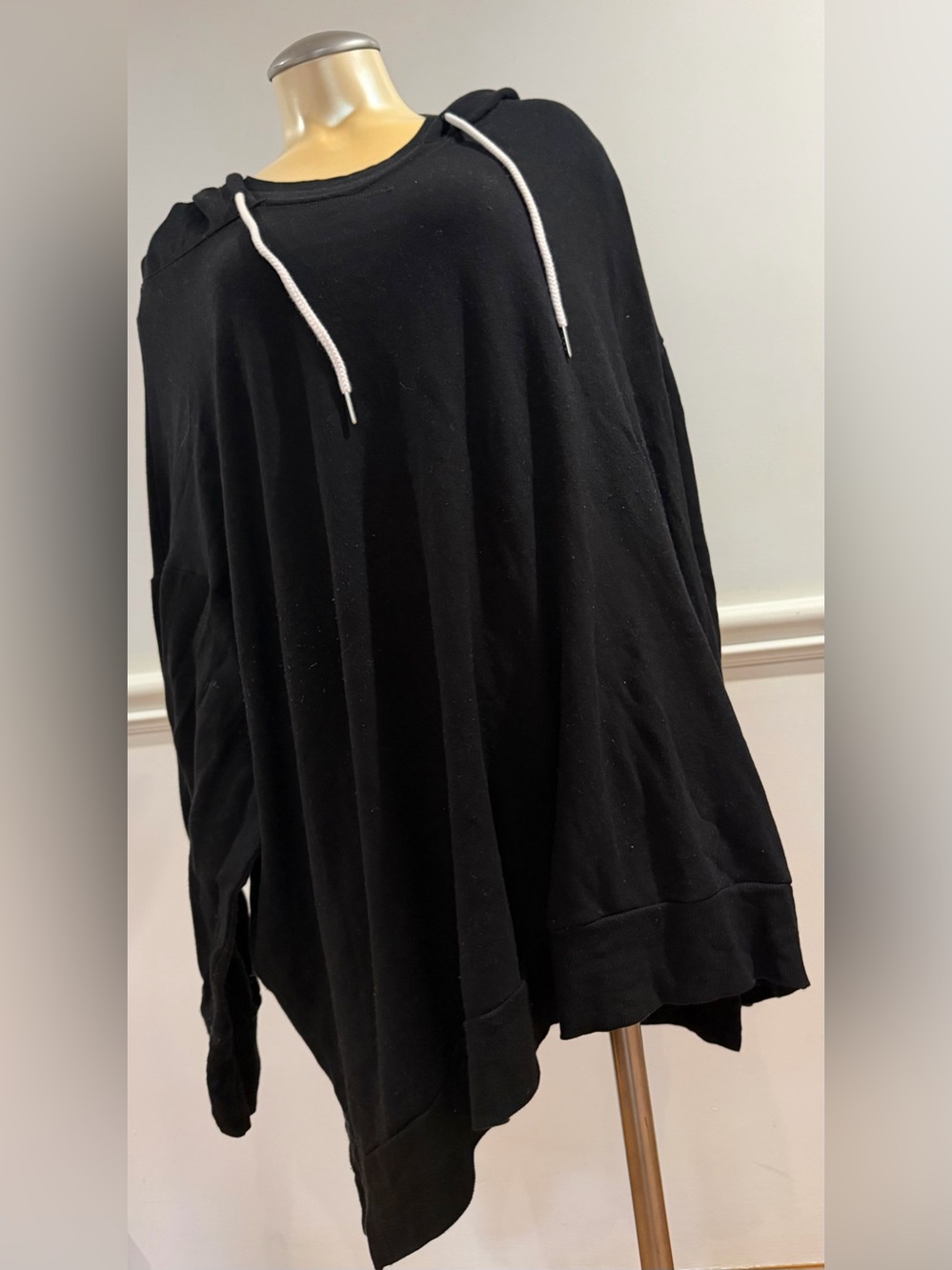 Pennington’s Active Zone Black Pullover Hoodie Sweatshirt Woman Sz 5X